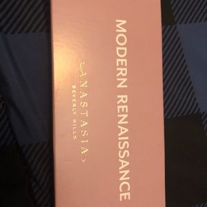 Anastasia pallete